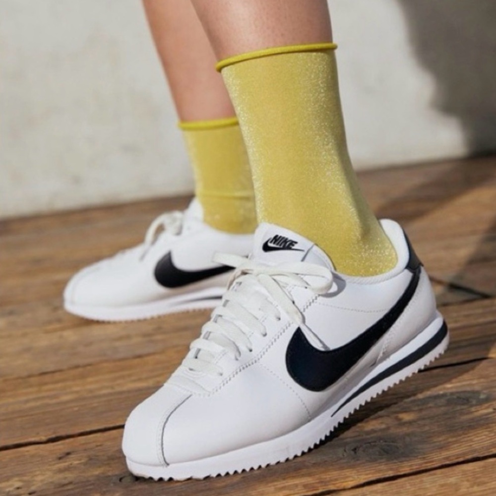 Nike Cortez Leather White Black Sneakers - Picture 9 of 11